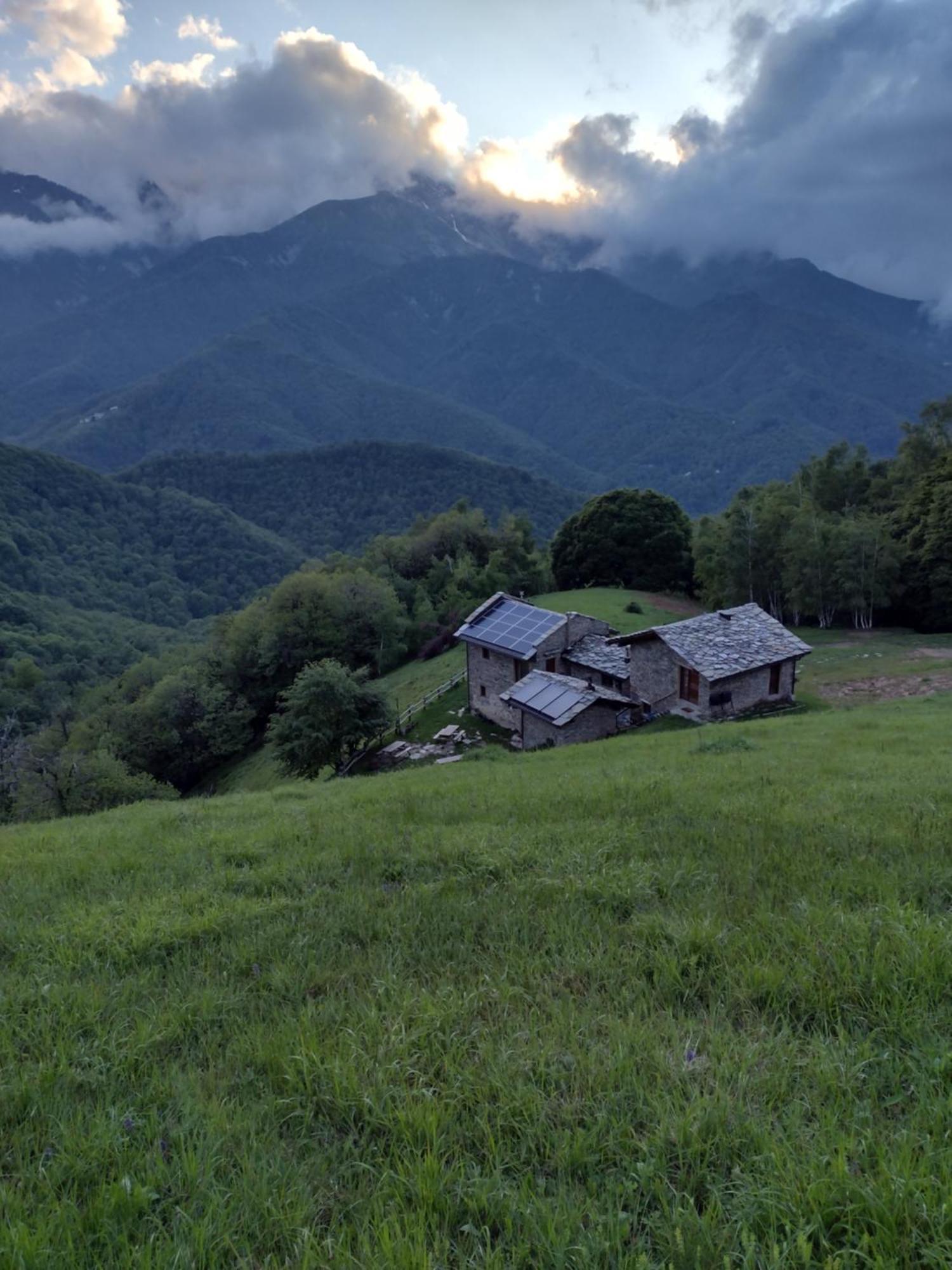 Rifugio Alpino Baudinet - Trek&Relax Bed and Breakfast Chiusa di Pesio Exteriör bild